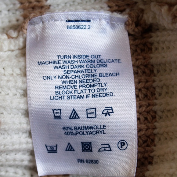 Land's End pullover Sweater - Picture 6 of 6